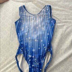 Beautiful Gk leotard leotard size child large